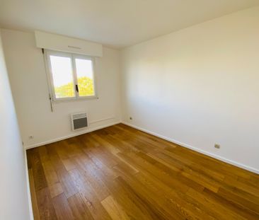Location Appartement 2 pièces 47m² NOGENT SUR MARNE 94130 - Photo 2