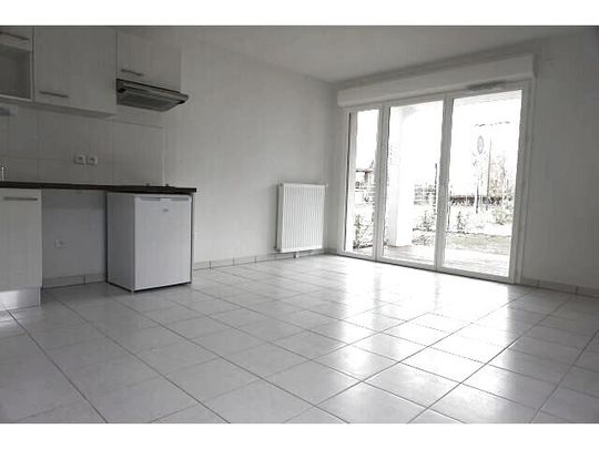 Location Appartement 2 pièces 43m² ST ORENS DE GAMEVILLE 31650 - Photo 1