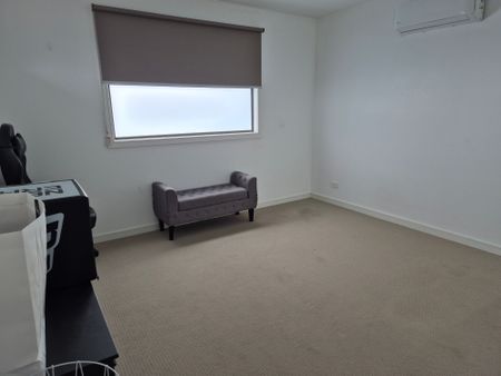 Clayton South - Photo 3