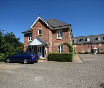 Wade Court, - Photo 5