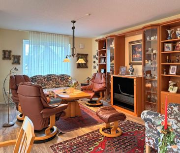 Altengerecht wohnen: Neuwertige Etagenwohnung mit Aufzug & Balkon i... - Photo 2