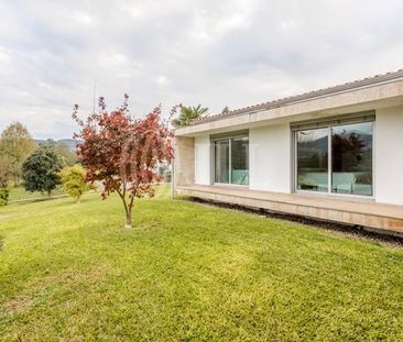 Moradia T4 - Photo 2