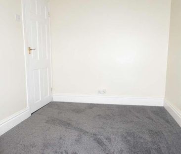 St. Marks Road, Preston, PR1 - Photo 4