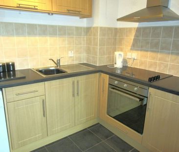 Flat to rent on - Photo 6
