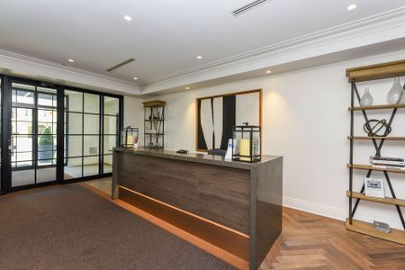 For Lease - 571 Prince Edward Drive Unit# 207, Toronto, Ontario - Photo 5