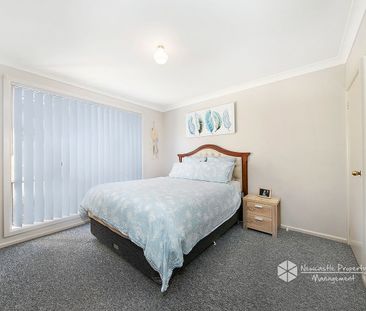 3/2 Teramby Road, Hamilton - Photo 1