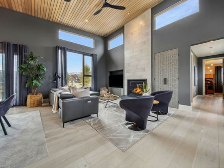 For Lease - 7 Meadowlark Way, Collingwood, Ontario - Photo 2