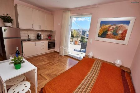 Studio / γκαρσονιέρα 30 τ.μ. προς ενοικίαση - Photo 3