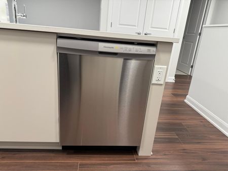 For Lease - 701 Glenroy Gilbert Drive Unit# 21, Barrhaven, Ontario - Photo 5