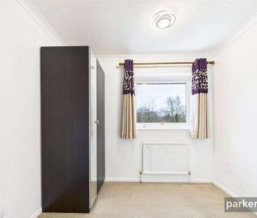 Plymouth Avenue, Woodley, Reading, Berkshire, RG5 - Photo 5