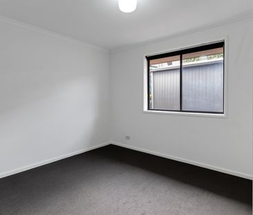 4 Lochhead Court, Wynn Vale SA 5127 - House For Rent | Domain - Photo 6