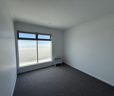 For private inspections please email catie@sweeneyea.com.au. - Photo 4