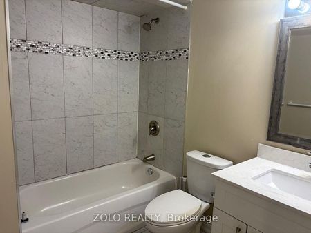 For Lease - 50 Dundalk Crescent, Brampton, Ontario - Photo 5