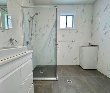 BRAND NEW GRANNY FLAT! - Photo 6