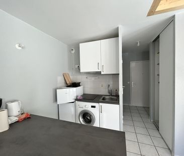 Location Appartement 1 pièce 21m² JACOB BELLECOMBETTE 73000 - Photo 4