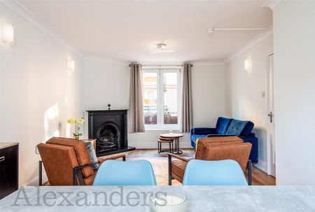 5 bedroom terraced house to rent - Photo 4