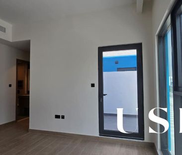 4BR Townhouse / Ready / Keys in Hand - Photo 2