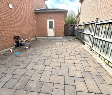 For Lease - 97 Grand Oak Drive, Richmond Hill, Ontario - Photo 1