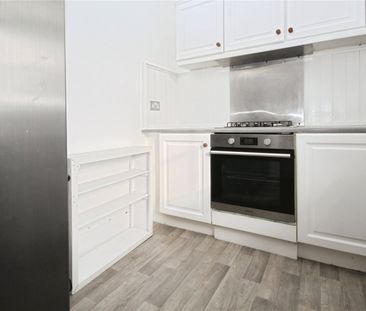 Selhurst Road, London, SE25 6XU - Photo 5