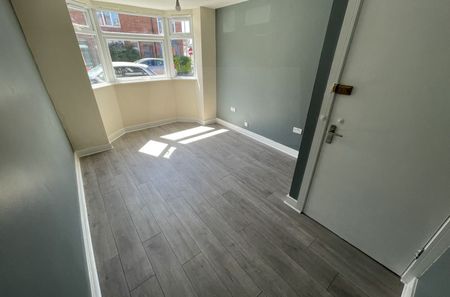 Howard Road, Clarendon Park, Leicester, LE2 - Photo 2