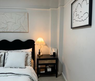 Bondi Beach - Photo 6