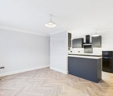 London Road, Stockton Heath, WA4 - Photo 3