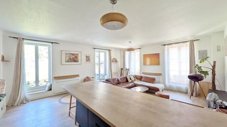 Location Appartement 2 pièces Meublé 96m² STE FOY LES LYON 69110 - Photo 3