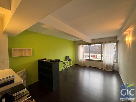 Location Appartement 1 pièce 25m² - Photo 2