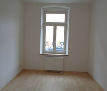 ++ Blick über die Stadt - geräumige 2- Zimmer mit Balkon - am Vogtl... - Foto 5