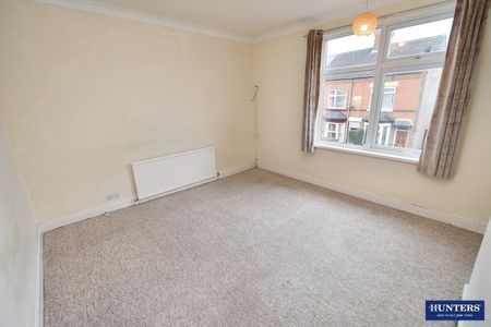 2 bedroom House To Let - Photo 2