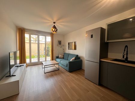 Apartment - Photo 2