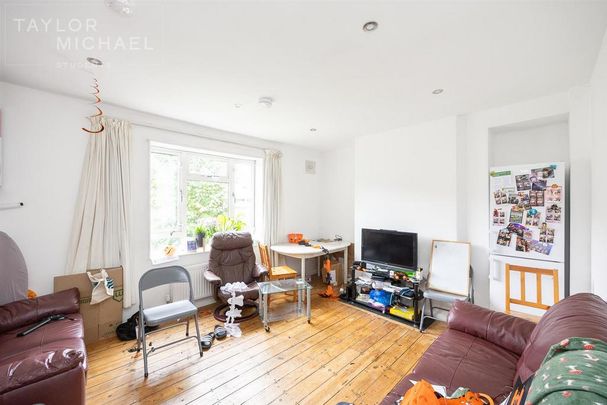 6 bedroom house to rent - Photo 1