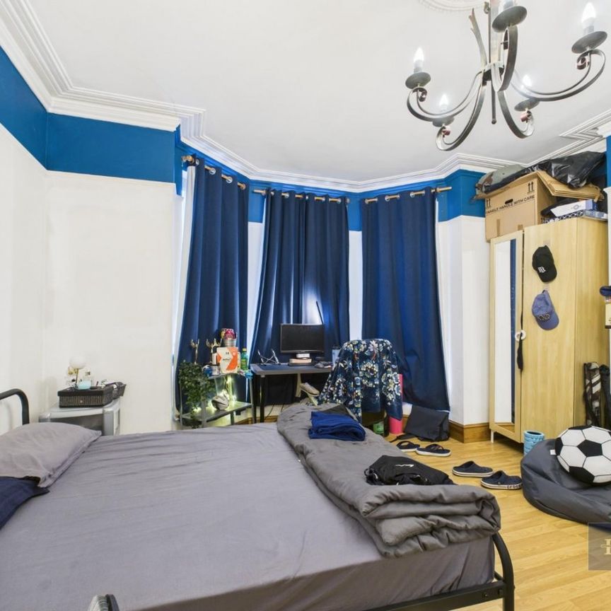 5 bedroom House To Let Total Size: 1291 SQ FT - Photo 1