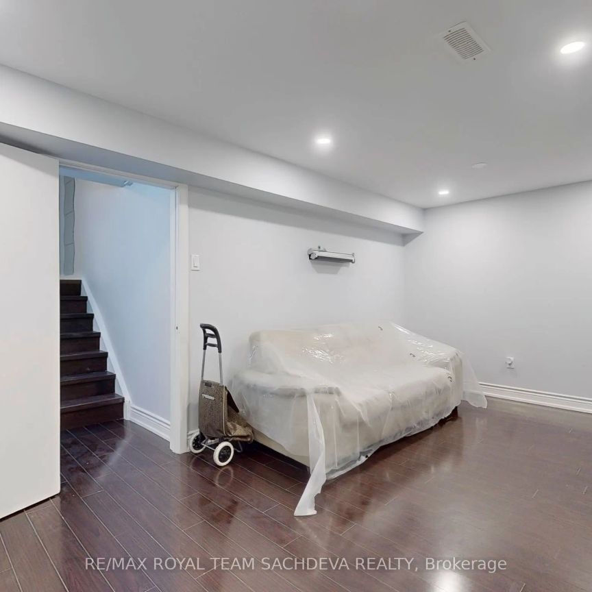 111 Huntingdale Boulevard #19 - Photo 1