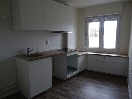 Location Appartement 3 pièces 66m² ORLEANS 45000 - Photo 5