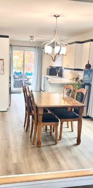 GRAND 4 1/2 à louer pour le 30 novembre - Photo 1