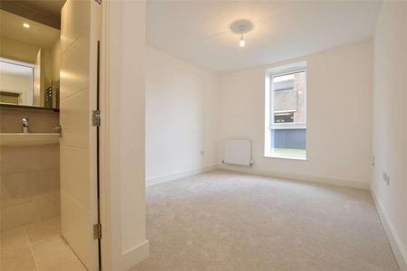 Homefield Rise, Orpington, Kent, BR6 - Photo 4