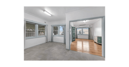 3 BEDROOM HOME - SOUTH TAMWORTH LOCATION - Photo 2