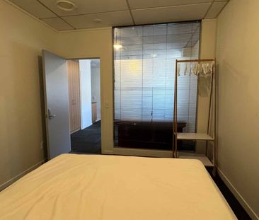 2-Bedroom Unfurnished Apartment in Central Wellington - Photo 3