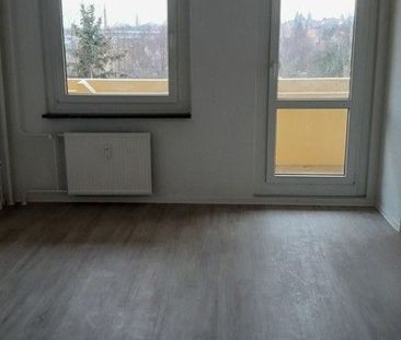 Junge Familie für 3 Zimmerwohnung mit Balkon gesucht - Foto 3