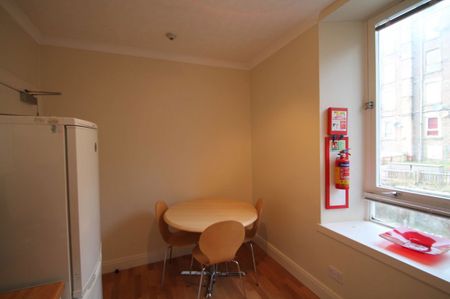 Cleghorn Street, Dundee - Photo 3