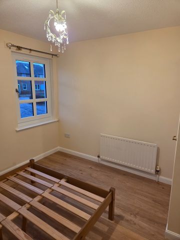 2 Bed Flat, Carrick Knowe Avenue, EH12 - Photo 2