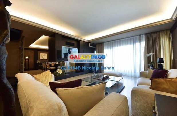 TRIPLEX LUX 4 CAMERE 310 MP HERASTRAU - Fotografie 1