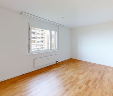 Schöne Single-Wohnung mit grossem Balkon - Photo 4