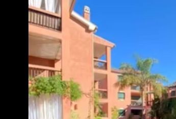 Luxury Flat for rent in Marbella Del Este, Andalusia