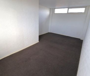 2 bedroom maisonette to rent - Photo 3