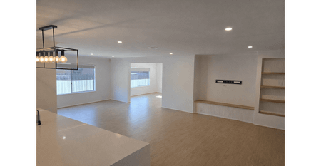 Walk to CS Square. Premium Family Living. - Photo 2