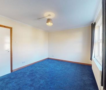 5 bedroom terraced house to rent - Photo 4