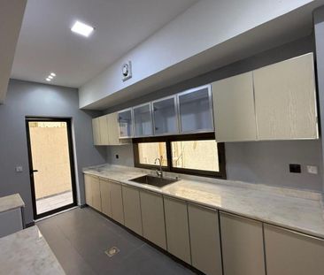 3BR Townhouse with Maid Room Al Yasmeen - Photo 6