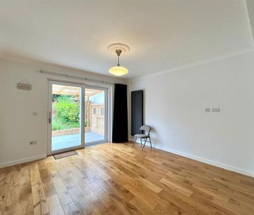 4 bedroom house to rent - Photo 1